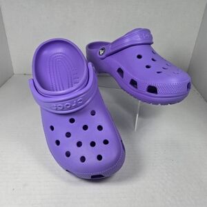 Crocs Kids Purple Classic Clog Slip-ons - Size J5 Big Girl 5